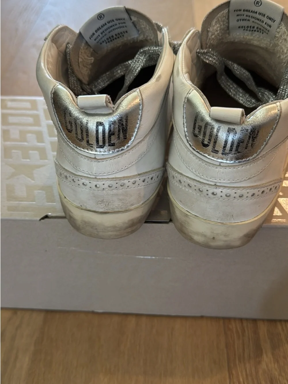 Golden Goose distressed Mid Star Sneaker - Picture 4 of 6